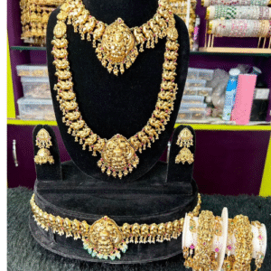 Antique Lakshmi pendant jewellery