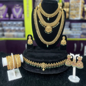 Antique minimal jewellery