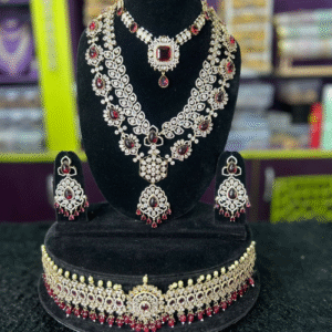 Exclusive maroon Victorian jewellery
