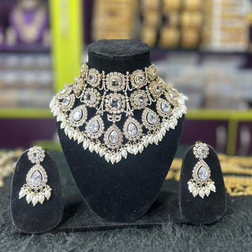 White Victorian jewellery