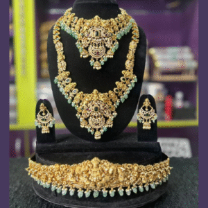 Antique bridal jewellery